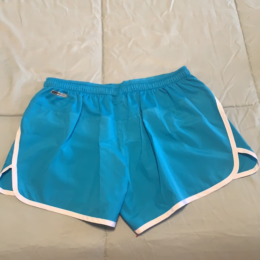 Puma Shorts - Picture 2 of 4